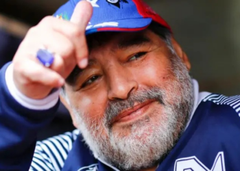 'Eles mataram Diego': a comoção na Argentina com início de julgamento sobre morte de Maradona