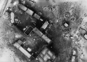 VÍDEOS mostram ataque dos EUA contra Houthis