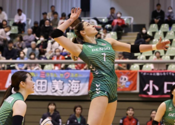 Rosamaria se destaca em projeto de expansão da liga japonesa de vôlei