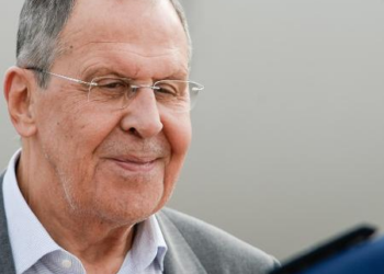 Rússia pede que EUA suspendam ataques contra Houthis no Iêmen