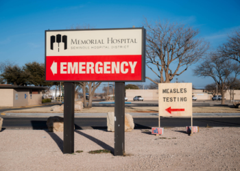 Seguindo conselho de Kennedy, pacientes com sarampo recorrem a tratamentos não comprovados