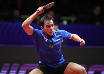 Calderano faz história, vence e é campeão da Copa do Mundo de Tênis de Mesa