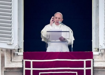 Bem-humorado, torcedor do San Lorenzo e primeiro papa latino-americano: conheça a trajetória de Francisco