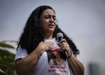 Mãe de estudante da USP morta na zona leste diz que suspeito é um 'monstro'