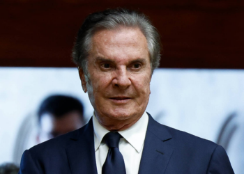 Defesa de Collor apresenta novo laudo médico e volta a pedir prisão domiciliar