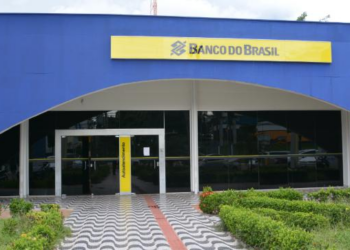 Governo de MT paga salários nesta terça