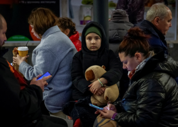 Ataque russo coloca toda a Ucrânia sob alerta e força Polônia a enviar aviões para a fronteira