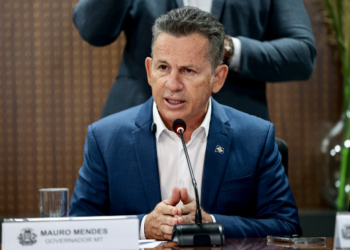 VÍDEO – Mauro detona Macron por tentar satanizar o agro: "Vá chupar prego pra lá"