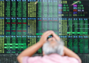 Estatais chinesas anunciam medidas para tentar segurar colapso do mercado de ações