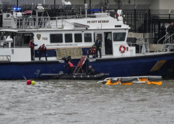 Acidente de helicóptero em Nova York: VÍDEO mostra momento em que aeronave se desintegra