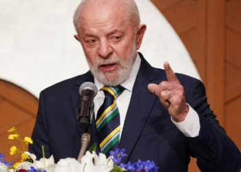 Quaest: Desaprovação do governo Lula sobe entre mulheres e supera aprovação