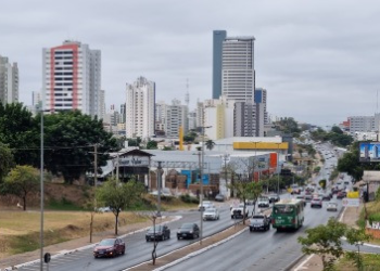 Semana será de temperaturas amenas e chuva na Capital; mínima de 23 graus