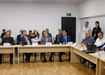 Acordo entre Prefeitura de Cuiabá e empresas evita greve de motoristas de ônibus