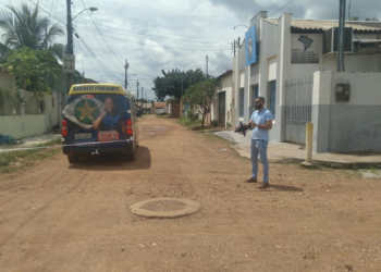 Deputado entregará levantamento de bairros sem asfalto na capital para governo do estado