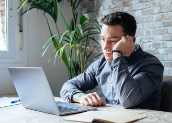 Ficou fora do primeiro lote de restituição do Imposto de Renda? Saiba o que fazer