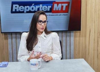 Calça apertada e roupa íntima com tecido sintético ajudam a proliferação de fungos e bactérias na vagina