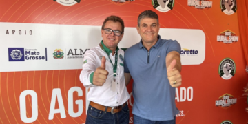 Moretto participa de abertura da Oeste Rural Show