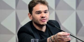 CPI das Bets: quem é o dono do jatinho que levou o senador Ciro Nogueira a Mônaco 