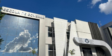 Escola de Governo está com inscrições abertas para capacitação de atendimento ao público