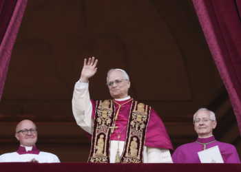 Conclave elege o primeiro papa americano da história, que recebe o nome de Leão XIV