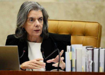 Cármen vota, e Primeira Turma do STF tem unanimidade para manter parte de ação contra Ramagem