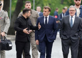 Líderes europeus pressionam Rússia por cessar-fogo e alertam para sanções