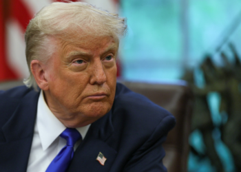 Trump anuncia decreto para reduzir preço de medicamentos dos EUA em até 80%