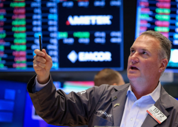 O futuro cobra juros do nosso adiamento