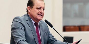 Deputado Sebastião Rezende propõe isenção de ICMS para alimentos sem glúten e reforça atuação em defesa das pessoas com restrições alimentares