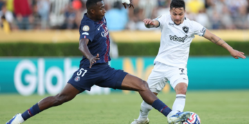 Botafogo surpreende PSG e assume a liderança do Grupo no Mundial de Clubes