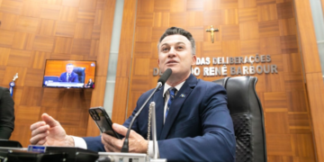 Deputado leva demanda dos caminhoneiros e é prontamente atendido pelo governo de MT