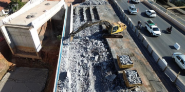 Obras do Complexo Viário do Leblon avançam com escavação de trincheira