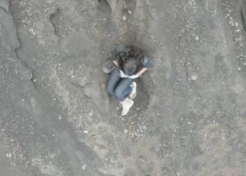 Brasileira cai em trilha na Indonésia e recebe auxílio após 16 horas