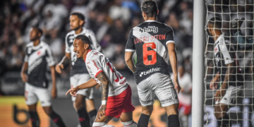 Red Bull Bragantino acaba com invencibilidade do Vasco em São Januário