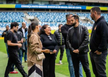 Produção do Guns N' Roses realiza vistoria na Arena Pantanal