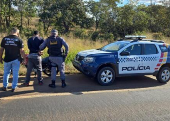 Marido que matou esposa a facadas é preso