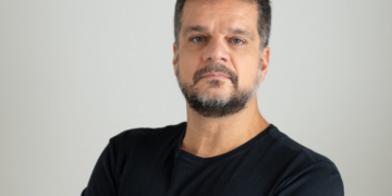 Rodrigo Pimentel, o “Capitão Nascimento”: “A principal vítima da violência é o pobre de periferia”