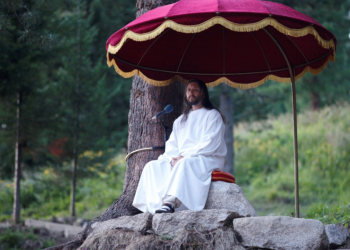 Rússia manda 'Jesus da Sibéria' para campo de prisioneiros por causar prejuízos a seus seguidores