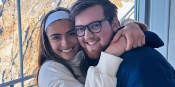 Luma Cesar e o marido, Ed Beccle, visitam obra da casa do casal e celebram: ‘Orar’