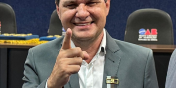 Deputado Chico Guarnieri é homenageado pela Força Tática em Tangará da Serra