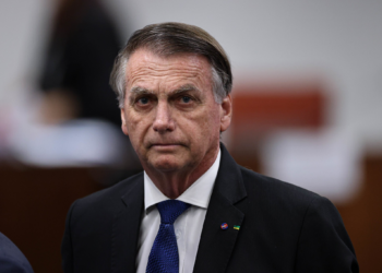 'Histórico': como imprensa internacional acompanha julgamento de Bolsonaro no STF