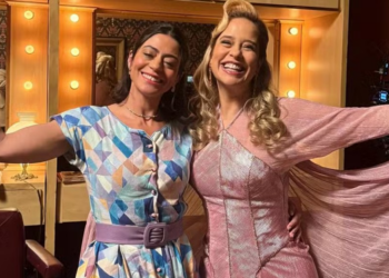 Carol Castro exibe cliques dos bastidores da reta final de ‘Garota do Momento: ‘Decupei’