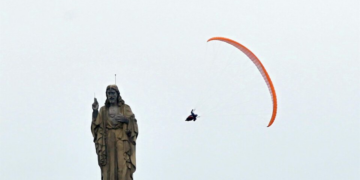 Socialistas da Espanha querem destruir o catolicismo no país