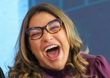 Entenda se for capaz: tentamos decifrar a monografia que Janja dedicou ao namorado