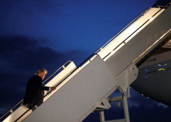 Trump diz que volta antecipada aos EUA não tem relação com cessar-fogo entre Israel e Irã: 'Muito maior que isso'