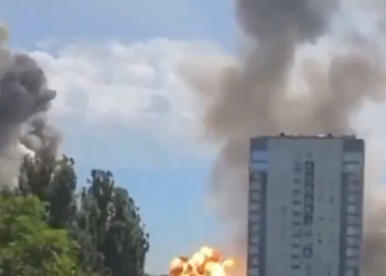 É #FAKE que vídeo de ataque com mísseis mostre resposta da Rússia a mega-ataque com drones da Ucrânia; gravação é de 2024