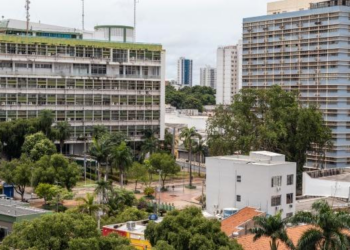 Confira o que abre e fecha nos órgãos municipais neste feriado