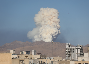 Itamaraty diz que cerca de 200 brasileiros vivem no Irã; governo recomenda que evitem sair de casa