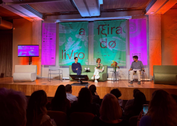 Dom Phillips é homenageado na Feira do Livro três anos depois de sua morte