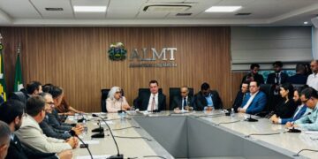 Rondonópolis: Presidindo a Frente Parlamentar, Sebastião Rezende reforça cobrança pela criação do Campus da UNEMAT.